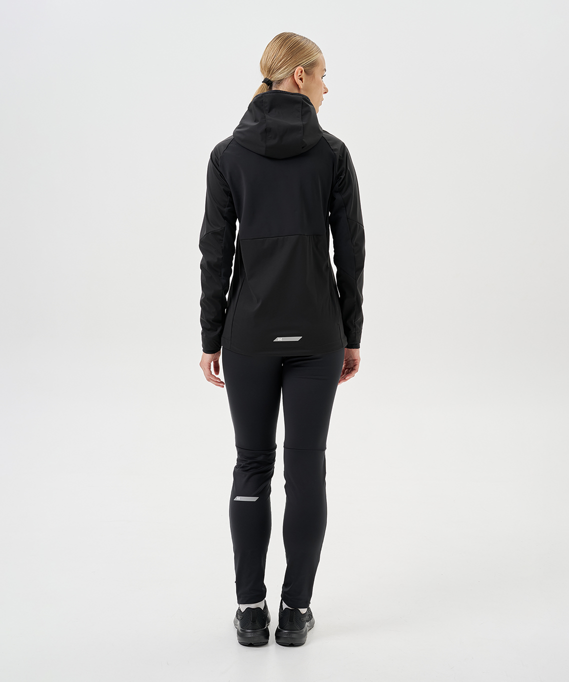 Тренировочная куртка Nordski PRO TOUR HOOD Black W